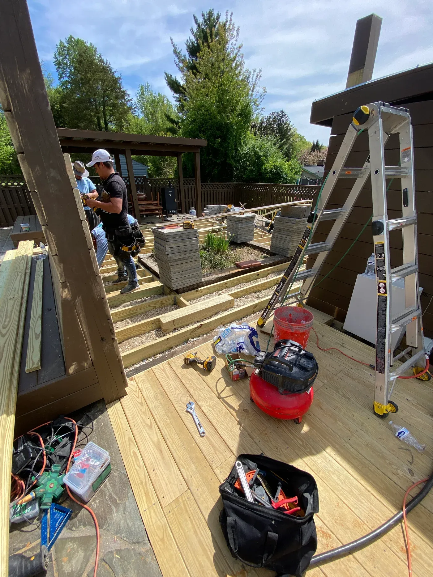 Decks & Garden Structures